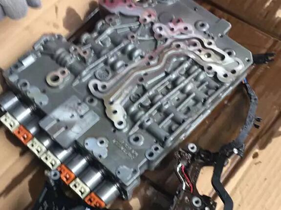 汽車鋰離子動力電池如何使用及維護呢？